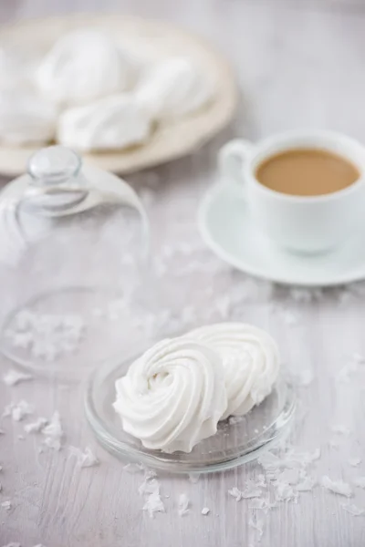 White apple marshmallows,  zephyr for valentine day — Stock Photo, Image