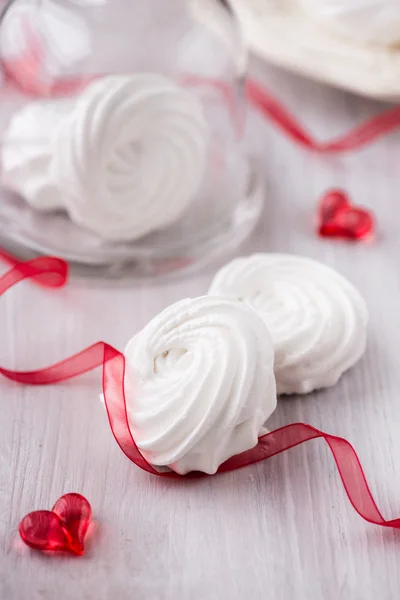 White apple marshmallows (zephyr) for valentine day — Stock Photo, Image