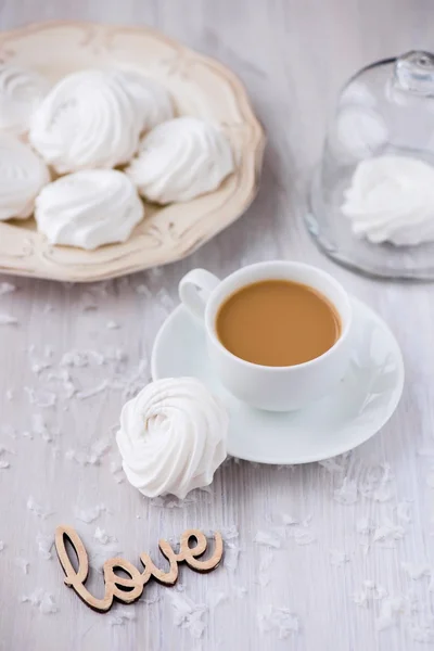 White apple marshmallows,  zephyr for valentine day — Stock Photo, Image