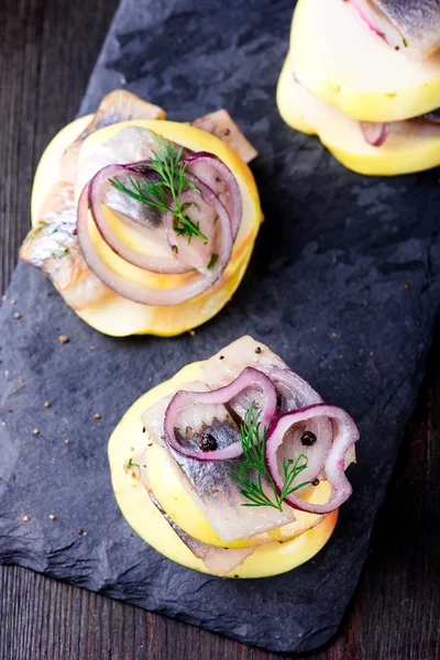 Appetizer canape with herring, apples — Stock Photo, Image