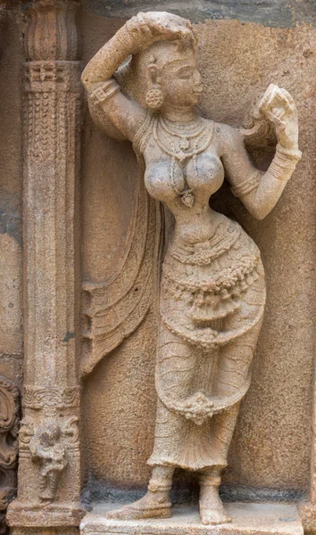 Estátua de mulher egocêntrica no Templo Shirangam . — Fotografia de Stock