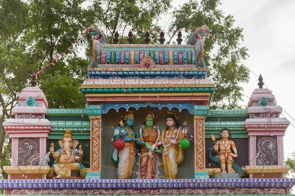 Shiva Parvati wedding at Shani shrine in Kadiapatti. — Stock Photo, Image
