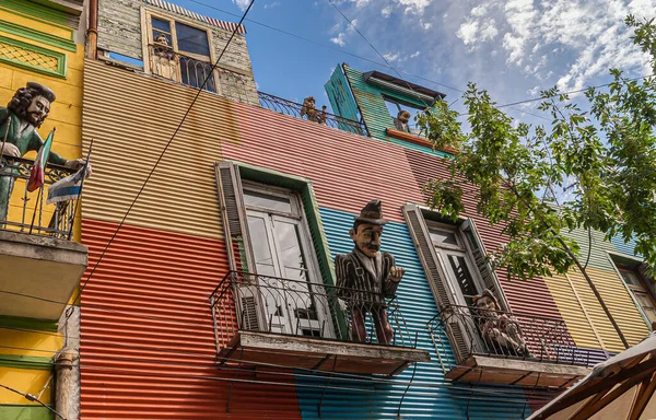 Buenos Aires Argentina Diciembre 2008 Barrio Boca Colorida Fachada Platos — Foto de Stock