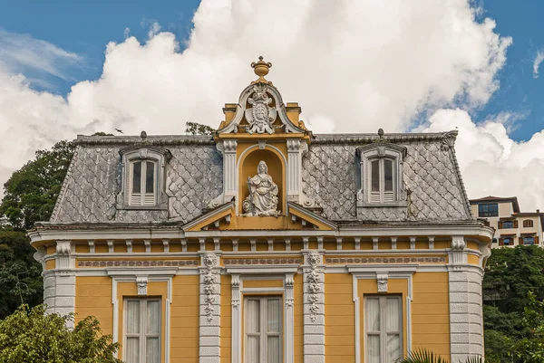 Petropolis Brésil Décembre 2008 Détail Façade Jaune Avec Des Cadres — Photo