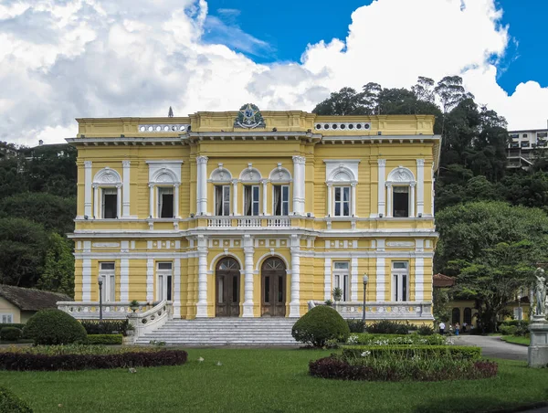 Petrópolis Brasil Dezembro 2008 Fechamento Fachada Dianteira Amarela Com Molduras — Fotografia de Stock