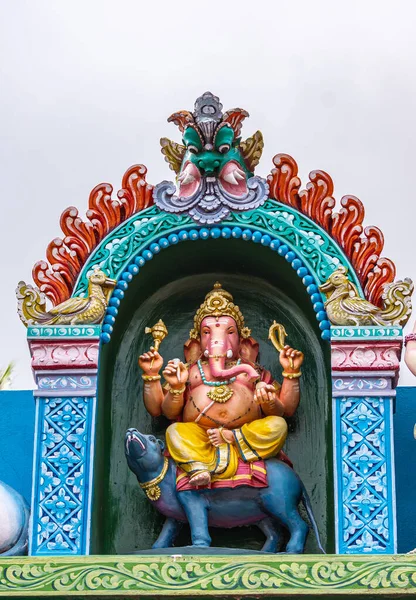 Kadirampura Karnataka India Noviembre 2013 Templo Sri Murugan Colorida Estatua —  Fotos de Stock