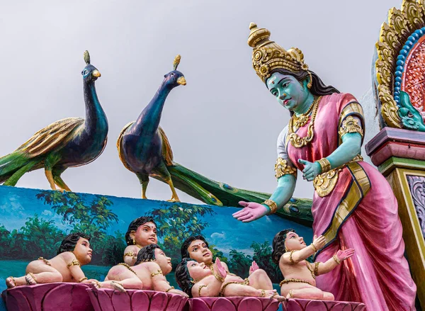 Kadirampura Karnataka Índia Novembro 2013 Templo Sri Murugan Estátuas Coloridas — Fotografia de Stock