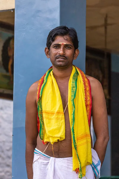 インド カルナータカ州カディラプラ 2013年11月4日 スリランカ ムルガン寺院 寺院の司祭シヴァ クマール氏の閉鎖 — ストック写真