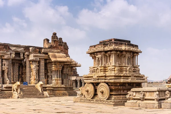 Hampi Karnataka Indien November 2013 Vijaya Vitthala Tempel Braune Steinwagen — Stockfoto