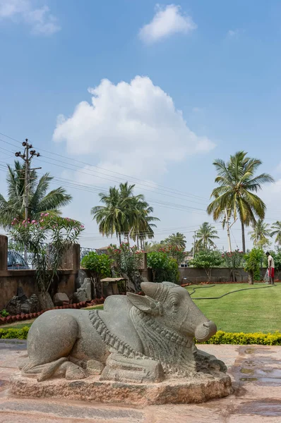 Lakundi Karnataka India November 2013 Monolith Nandi Πορτραίτο Αγάλματος Ταύρου — Φωτογραφία Αρχείου