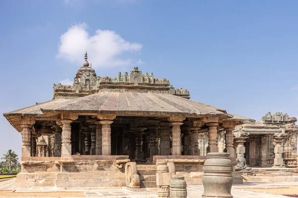 Lakkundi Karnataka Hindistan Kasım 2013 Brahma Jinalaya Tapınağı Nın Kahverengi — Stok fotoğraf