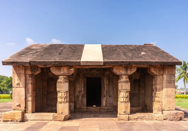 Aihole Karnataka India November 2013 Ανώνυμη Αρχαία Άδεια Καφέ Πέτρινη — Φωτογραφία Αρχείου