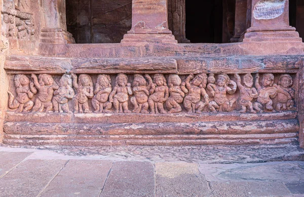 Badami Karnataka India Novembre 2013 Templi Delle Grotte Sopra Lago — Foto Stock