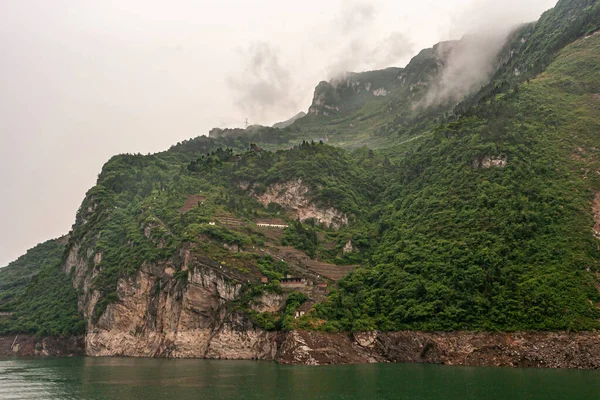 Yangtze River Xiling Gorge China May 2010 Xiangxicun Region Ландшафт — стокове фото