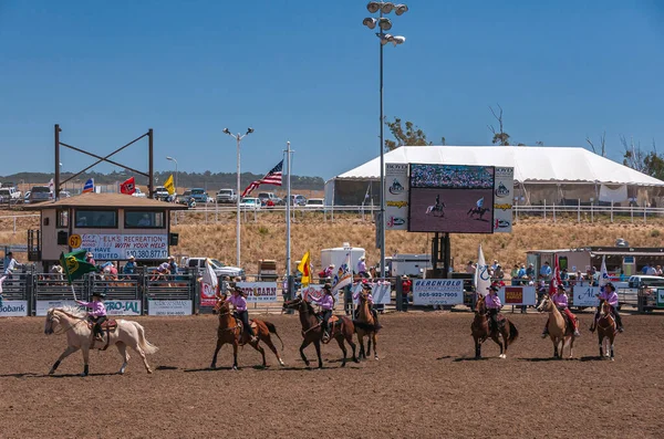 Santa Maria Usa June 2010 Rodeo Group Cowgirls Hats Pink — Stock Photo, Image