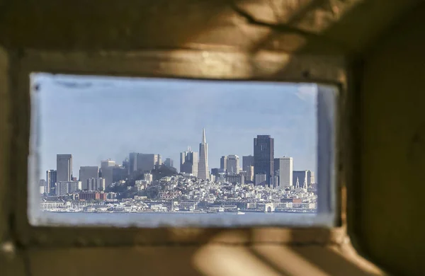 Usa Kalifornien San Francisco Mai 2007 Alcatraz Stadtsilhouette Sichtbar Durch — Stockfoto