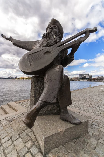 Staty av evert taube i stockholm. — Stockfoto
