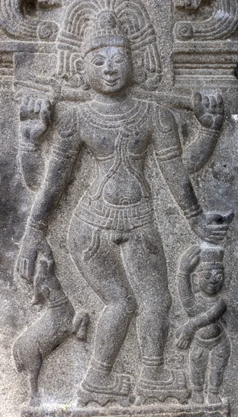 Thiruvannamalai の Annamalaiyar 寺で Piksadanar 彫刻. — ストック写真