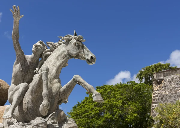 Detalhe do cavalo da estátua de Raices . — Fotografia de Stock