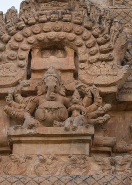 Lord Ganesha statue on Gopuram of Brihadeswarar temple.