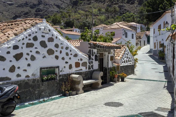 Casas Brancas Aldeia Fataga Gran Canaria Dia Ensolarado — Fotografia de Stock