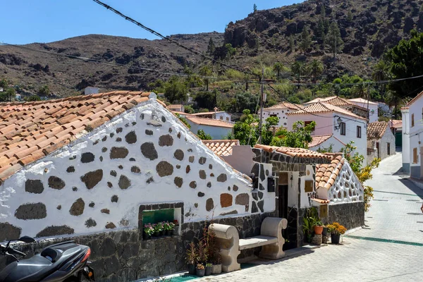 Case Bianche Del Villaggio Fataga Gran Canaria Una Giornata Sole — Foto Stock