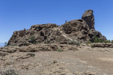Gran Kanarya Dağları Roque Nublo 'nun kayalarından (Bulutlardaki Kaya)).