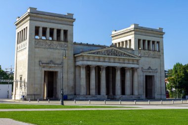 Propylaea şehir kapısı, Münih, Yukarı Bavyera, Bavyera, Almanya, Avrupa.