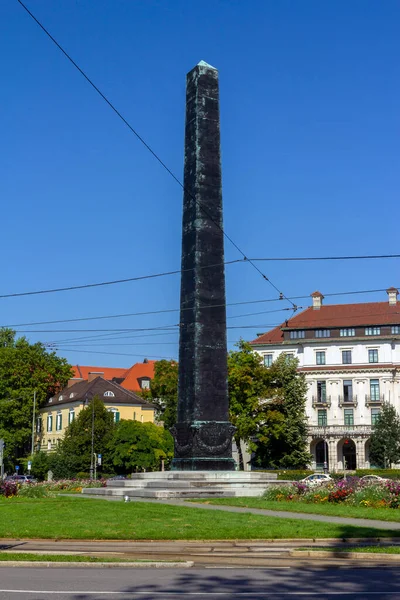 Obelisk Karolinenplatz Mnichově Německo — Stock fotografie