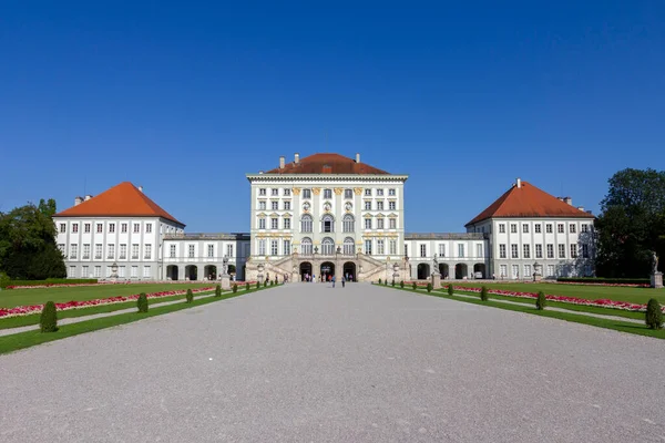Schloss Nymphenburg Nymphenburg Sarayı Almanya Nın Münih Kentinde Yaz Günü — Stok fotoğraf