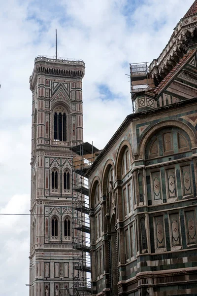 Giotto Klokkentoren Campanile Kathedraal Van Saint Mary Flower Een Bewolkte — Stockfoto