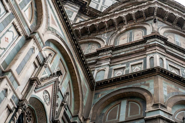 意大利佛罗伦萨的一个阴天 圣母玛利亚大教堂 — 图库照片