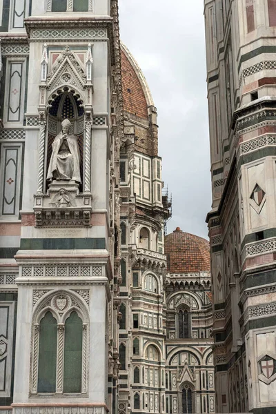 Kathedraal Van Saint Mary Flower Een Bewolkte Zomerdag Florence Italië — Stockfoto