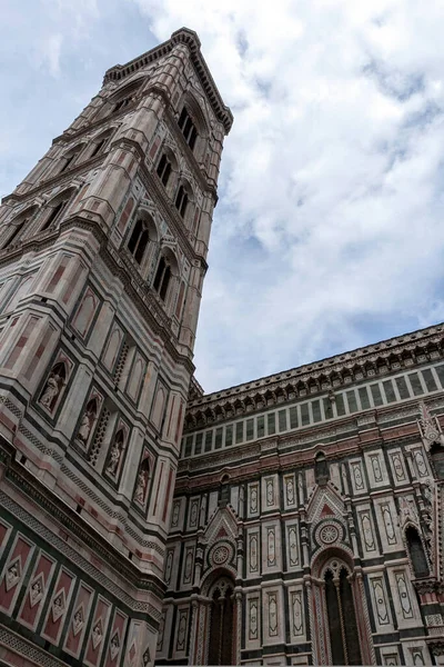 Giotto Klokkentoren Campanile Kathedraal Van Saint Mary Flower Een Bewolkte — Stockfoto