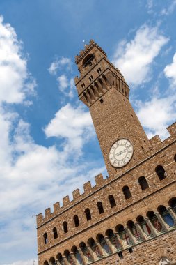 İtalya, Floransa 'daki Piazza della Signoria' daki Vecchio Sarayı..
