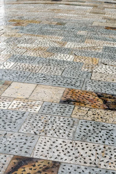 Marmorpflaster Auf Der Piazza Dei Miracoli Pisa Italien Einem Regnerischen — Stockfoto