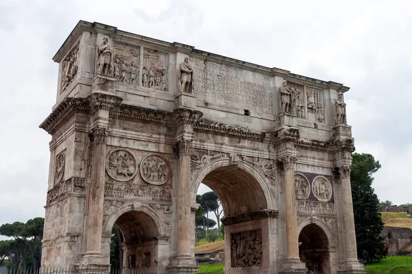 Rome Italië Mei 2010 Boog Van Constantijn Een Bewolkte Zomerdag — Stockfoto