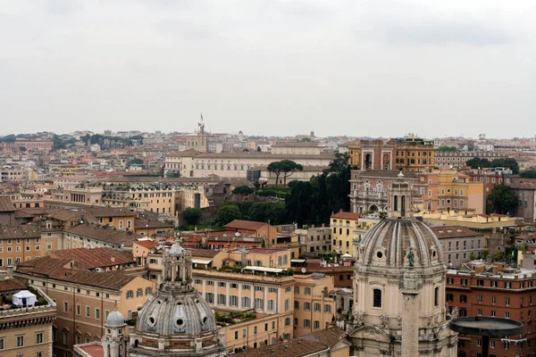 Krajina Říma Zamračeném Letním Dni Vatikánem Pozadí — Stock fotografie