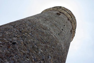 Galata Kulesi, İstanbul 'un Galata / Karaköy semtinde bulunan bir ortaçağ taş kulesidir..