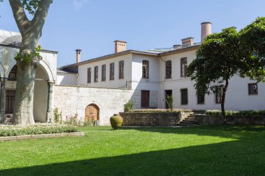 İstanbul, Türkiye - 8 Haziran 2014: İstanbul 'daki Topkapı Sarayı' nın avlusu.