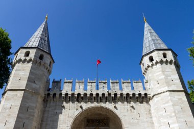 İstanbul 'daki Topkapı Sarayı' nda Selamlama Kapısı.