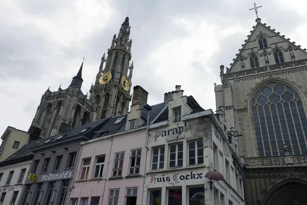 Антверпен Бельгія Червня 2013 Вежа Собору Богоматері Антверпені Літній День — стокове фото