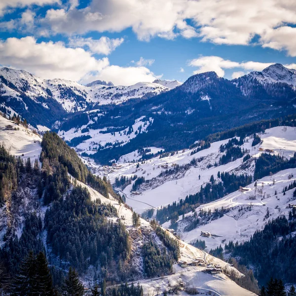 Tipikus Osztrák Házak Gastein Völgy Hátterében Sport Régió Bad Gastein — Stock Fotó