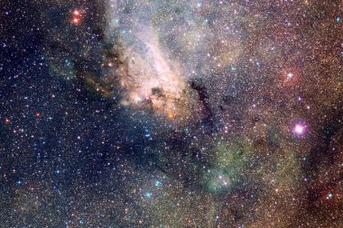 Nebula, uzayın derinliklerinde bir yıldız kümesi. Bilim kurgu sanatı. Bu görüntünün elementleri NASA tarafından desteklenmektedir.