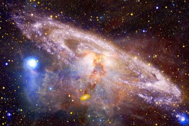 Derin uzayda bir yerde güzel bir galaksi. Kozmik duvar kağıdı. Bu görüntünün elementleri NASA tarafından desteklenmektedir