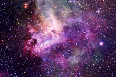 Derin uzayda bir yerde güzel bir galaksi. Kozmik duvar kağıdı. Bu görüntünün elementleri NASA tarafından desteklenmektedir