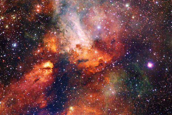 Dış uzayda yıldızları ve galaksileri olan sonsuz evren. Kozmos sanatı. Bu görüntünün elementleri NASA tarafından desteklenmektedir.