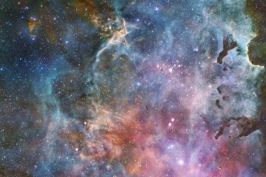 Derin uzayda bir yerde güzel bir galaksi. Kozmik duvar kağıdı. Bu görüntünün elementleri NASA tarafından desteklenmektedir