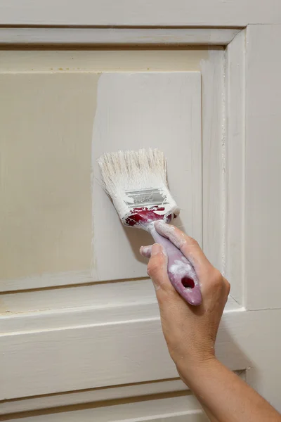 Rénovation de maison, peinture de porte — Photo