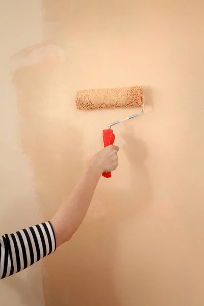 Closeup Young Worker Hand Painting Wall House Orange Color Using — Stock Photo, Image